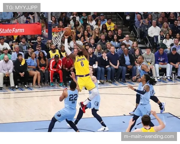 湖人挑战灰熊，里夫斯与莫兰特对决，灰熊力求摆脱连败阴影